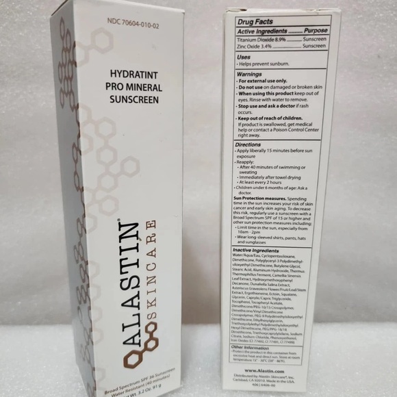 Alastin HydraTint Pro Mineral Broad Spectrum Sunscreen SPF 36 (3.2 oz) - Picture 2 of 3